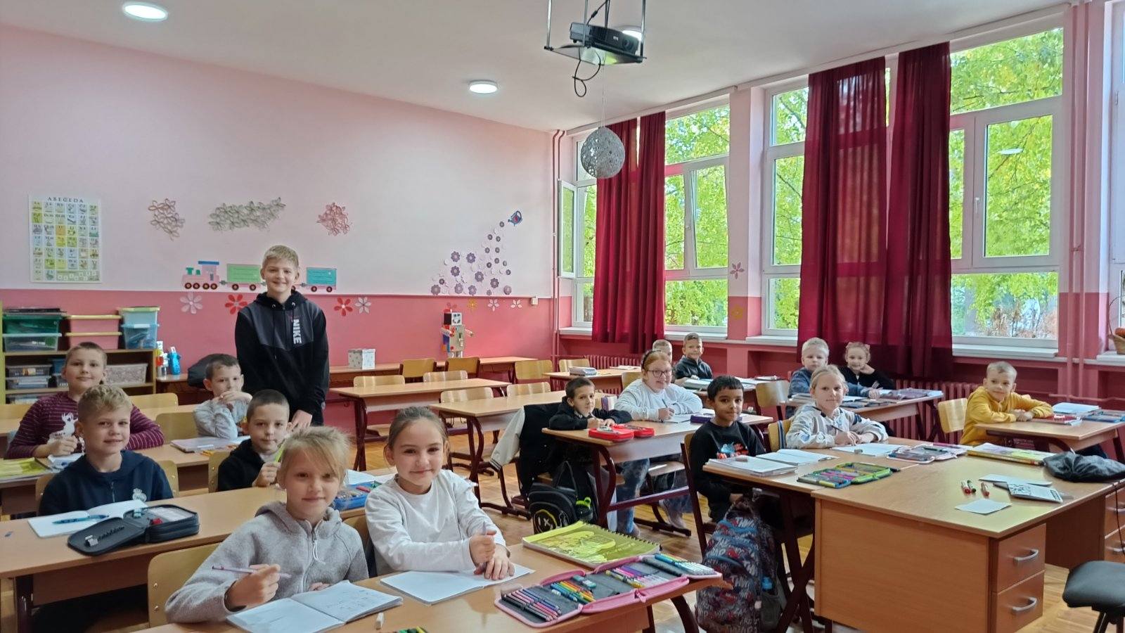 Výmena úloh – žiaci zamestnanci na škole