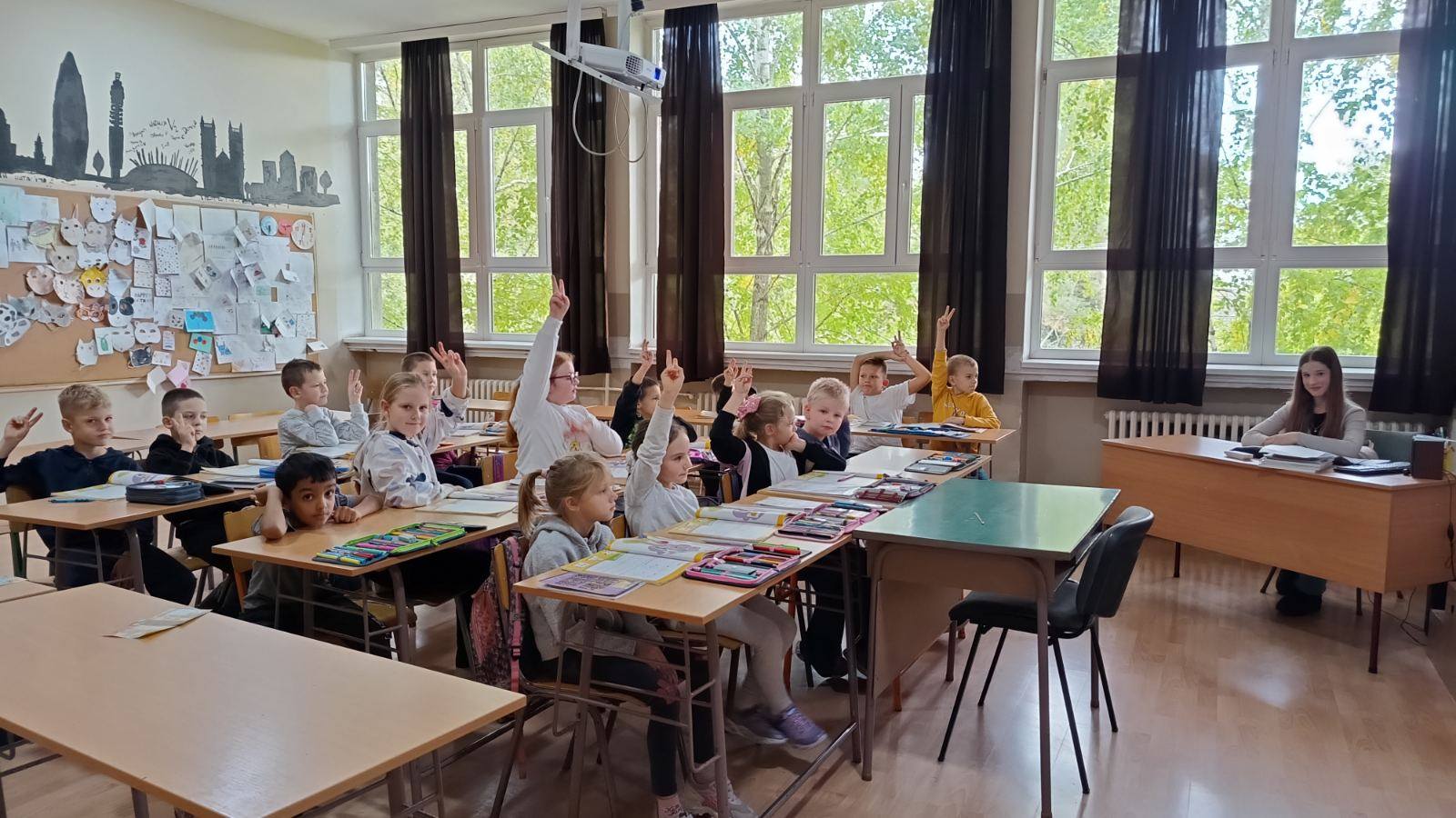 Výmena úloh – žiaci zamestnanci na škole